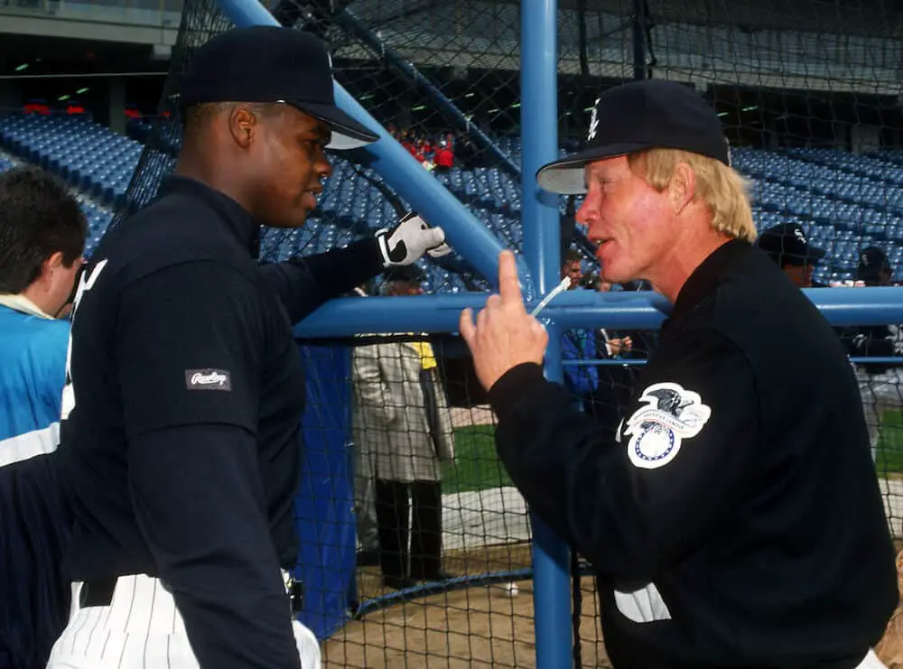 Walt Hriniak with Hall of Famer Frank Thomas of the Chicago White Sox