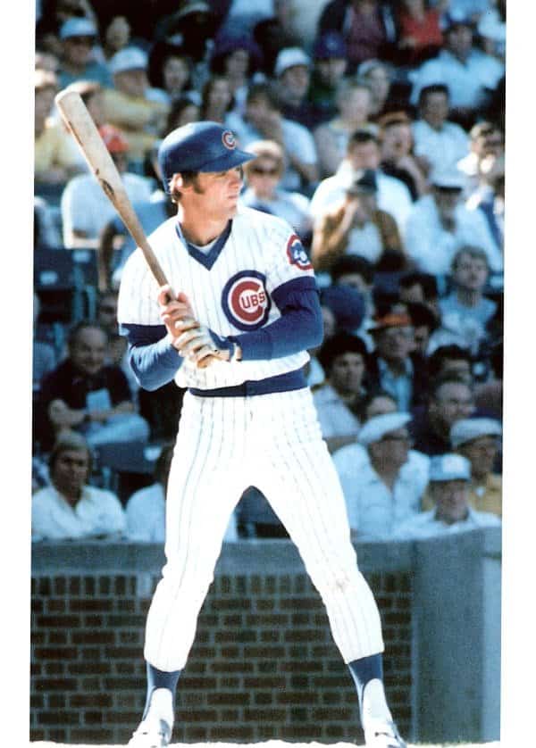 Bruce Kimm hitting with the Chicago Cubs, former catcher