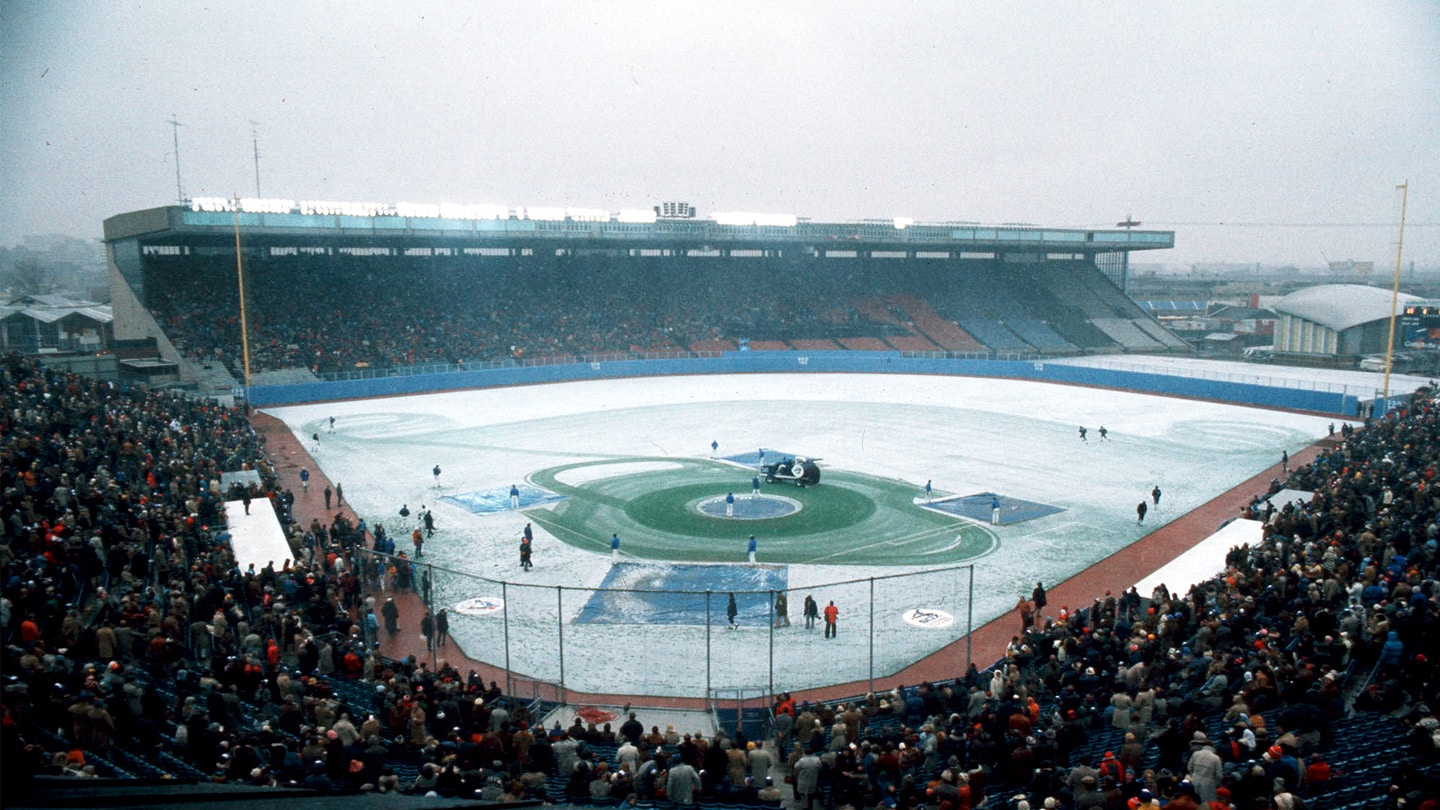 Toronto Blue Jays first game in 1977 snowy baseball game