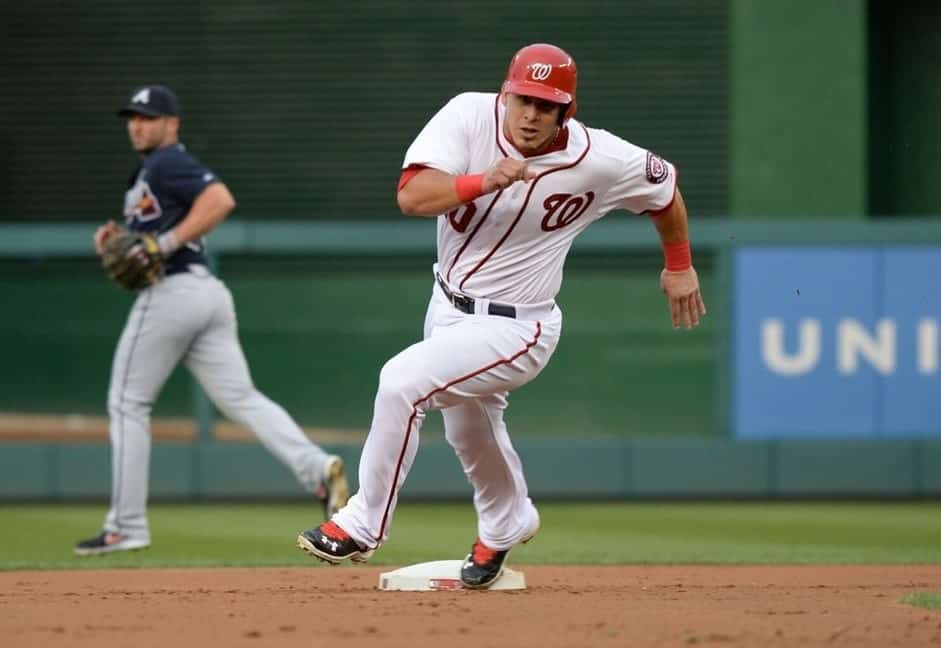Wilson Ramos Nationals catchers run during a game against the braves